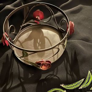 CLEARANCE 💜 2/5 Mix and Match metal candle holder, missing glass. floral design